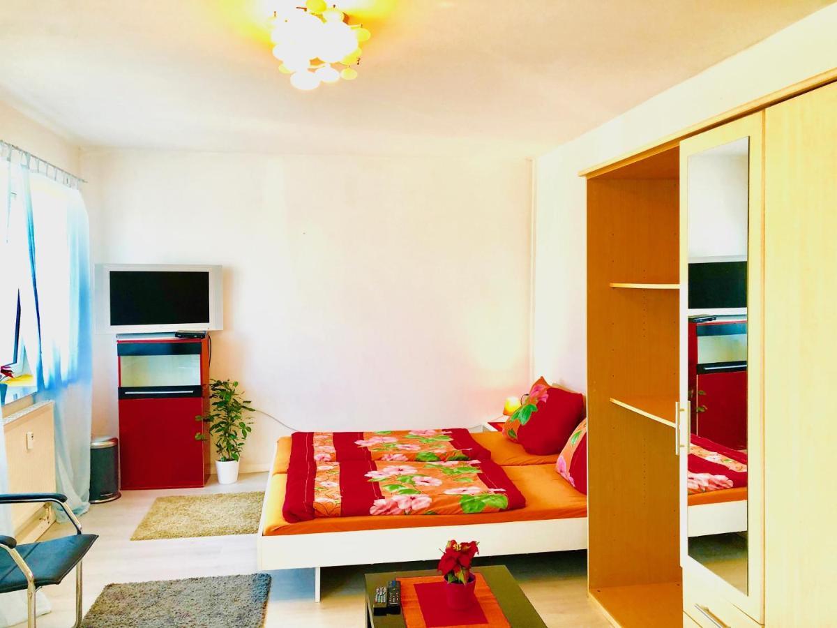#World Monteurzimmer Schkeuditz Bagian luar foto